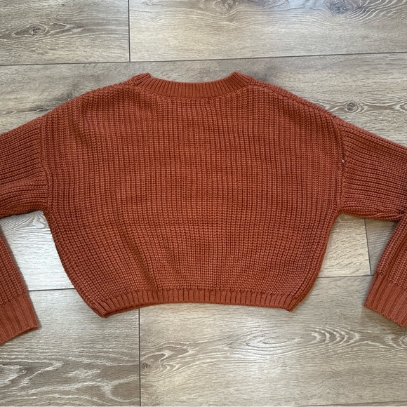 Elodie Cropped Knitted Crewneck Sweater Rust - Picture 10 of 10